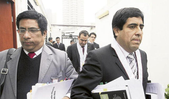 FISCAL QUE INVESTIGA A DINA BOLUARTE 1
