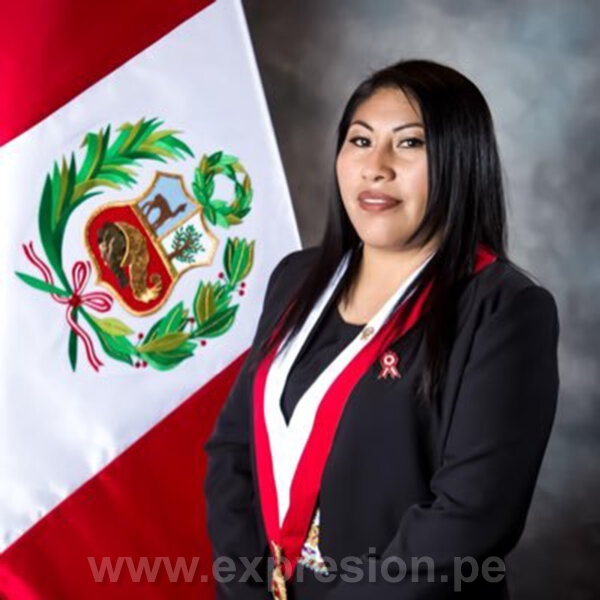 CONGRESISTA LLEGA A GRAU