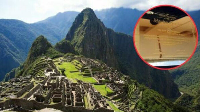 DESAPARECEN PLACA DE ORO Y PERGAMINO