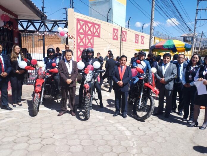 ENTREGAN MOTOCICLETAS 1