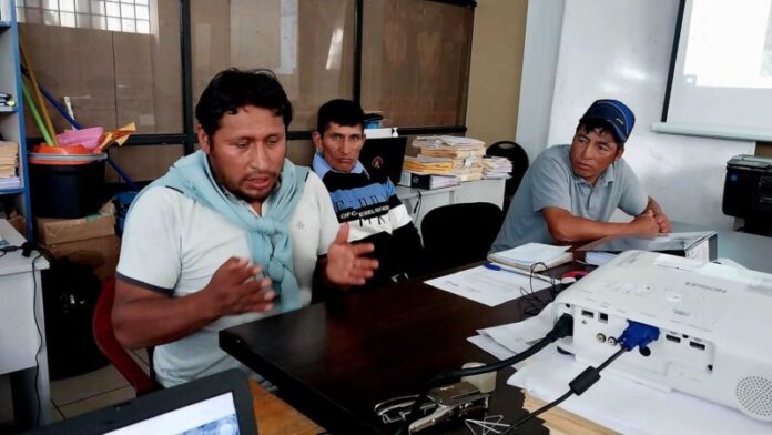 PRÓXIMOS A SU TITULACIÓN 1