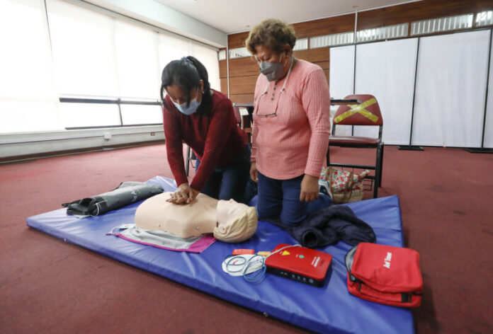 ESCUELA DE EMERGENCIA ESSALUD
