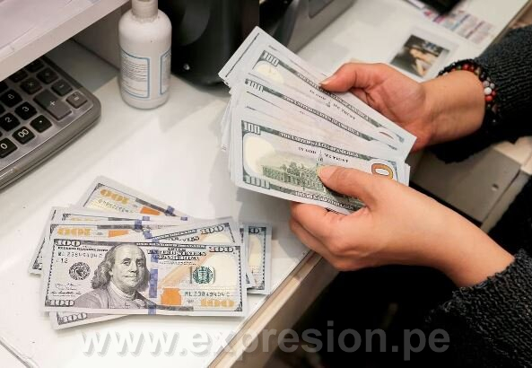 VALOR DEL DOLAR