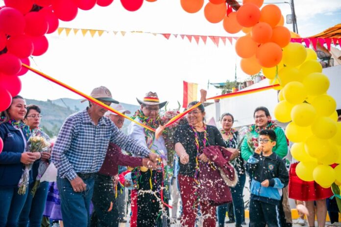 ALCALDE SERNA INAUGURA 1