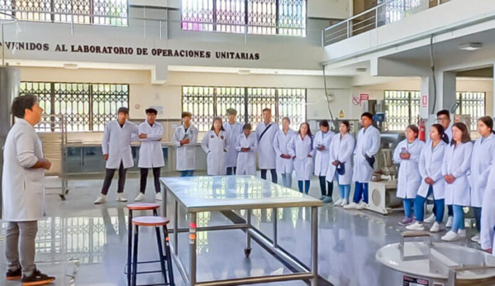 REALIZARON VIAJE Chimbote (1)