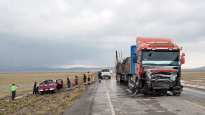SEIS MUERTOS DEJA CHOQUE2