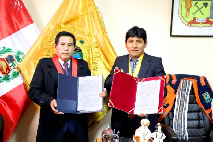 TRASCENDENTAL FIRMA DE CONVENIO 1