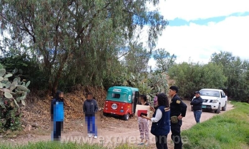 Internan a tres adolescentes