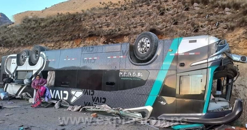 ACCIDENTE DE BUS DEJA 13 FALLECIDOS Y 14 HERIDOS | EXPRESIÓN DIARIO