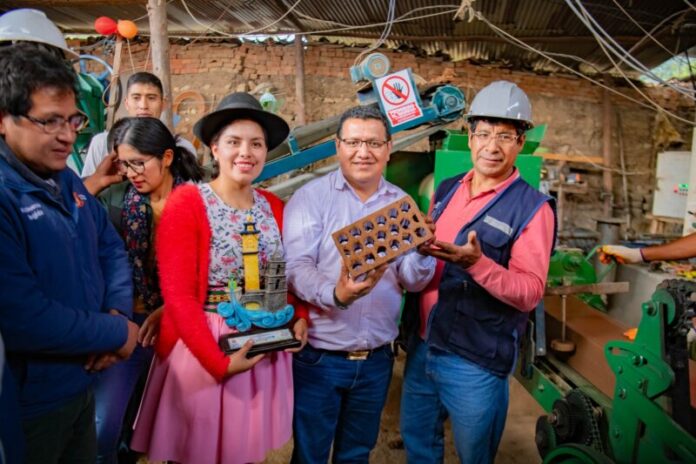 ENTREGA DE MAQUINARIA1