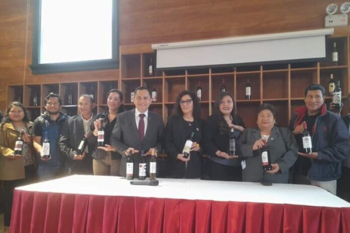 Primer Salón del Vino Peruano