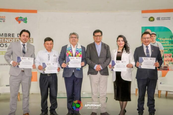 APURÍMAC PARTICIPÓ EN LA I CUMBRE 1
