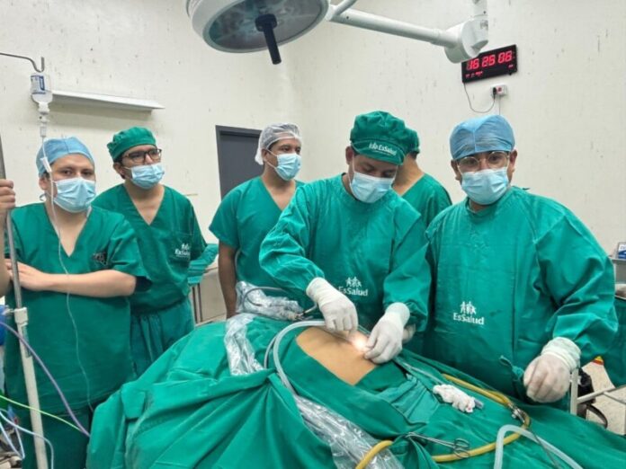 MÉDICOS DE ESSALUD ABANCAY 1
