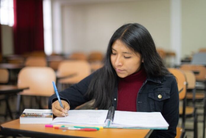 ATENCIÓN, PRESELECCIONADOS DE BECA 1