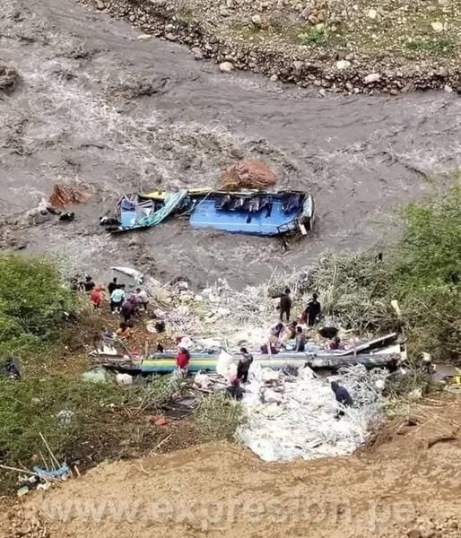 bus cae a rio1