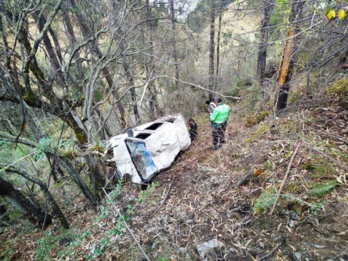 POLICÍA BRINDA AUXILIO INMEDIATO (2)