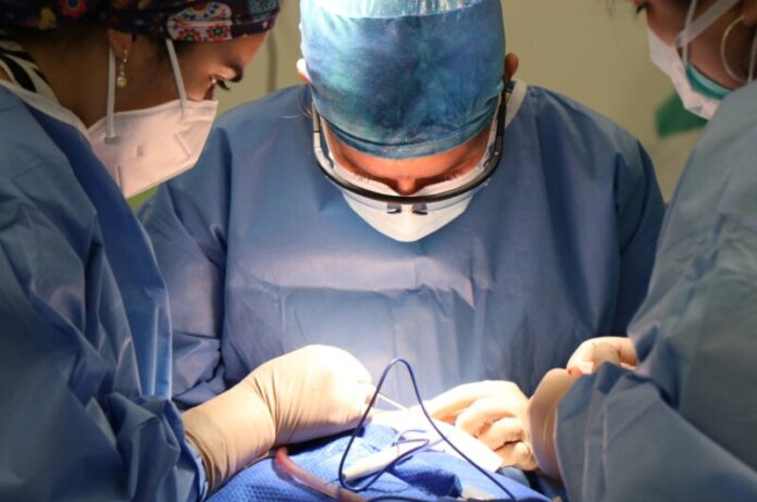 SEGÚN INVESTIGACIÓN, LOS CIRUJANOS