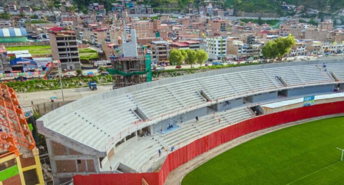 Tribuna sur2