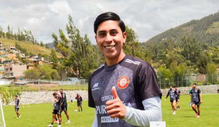 Adrian Quiroz wn la U