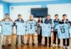 ESTUDIANTES Y DOCENTES DE LA ESCUELA CONCERTADA SOLARIS RECIBEN INDUMENTARIA DEPORTIVA PARA COMPETENCIAS ESCOLARES