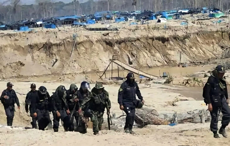 EMBOSCADA A POLICÍAS EN MADRE DE DIOS DEJA DOS FALLECIDOS