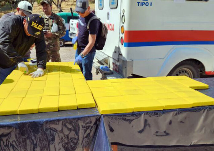 INTERVIENEN AMBULANCIA CON MÁS DE 70 KILOS1