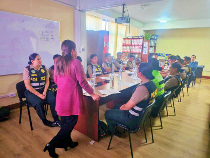 PROMOTORES POLICIALES FORTALECEN
