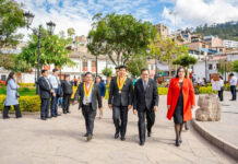 UGEL ANDAHUAYLAS CELEBRA 39 AÑOS Y MUNICIPALIDAD REAFIRMA APOYO A LA EDUCACIÓN