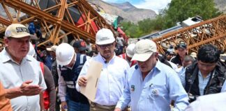 MINISTRO DE TRANSPORTES LLEGA A PAMPATAMA Y ANUNCIA PUENTE MODULAR PARA RECUPERAR LA TRANSITABILIDAD