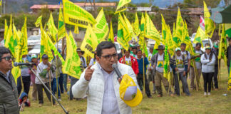 PARMI HUACCAYCACHACC PLANTEA AGUA Y MEJORES VÍAS PARA PACOBAMBA