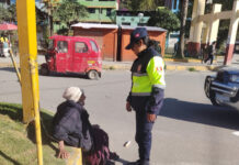 SERENAZGO BRINDA APOYO A ADULTA MAYOR DESORIENTADA Y LA PONE A SALVO JUNTO A SU FAMILIA