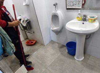 ¡ALERTA EN CEBE LA SALLE! PISOS DETERIORADOS Y MOVILIDAD SIN ENTREGAR