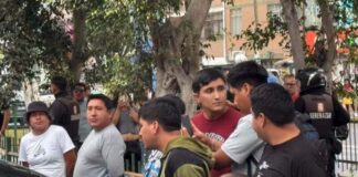 LOS OLIVOS: INTERVIENEN A SEIS PERSONAS Y HALLAN ARMAS Y CHALECO POLICIAL